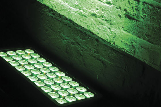 स्ट्रोब वाल वाश अप लाइट